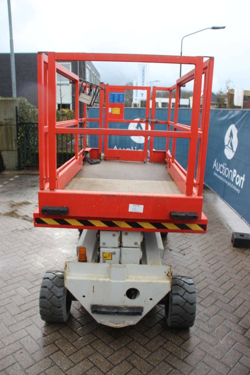 Scissor lift Holland Lift MONOSTAR Y-64EL14 Electric 8.4m 2015