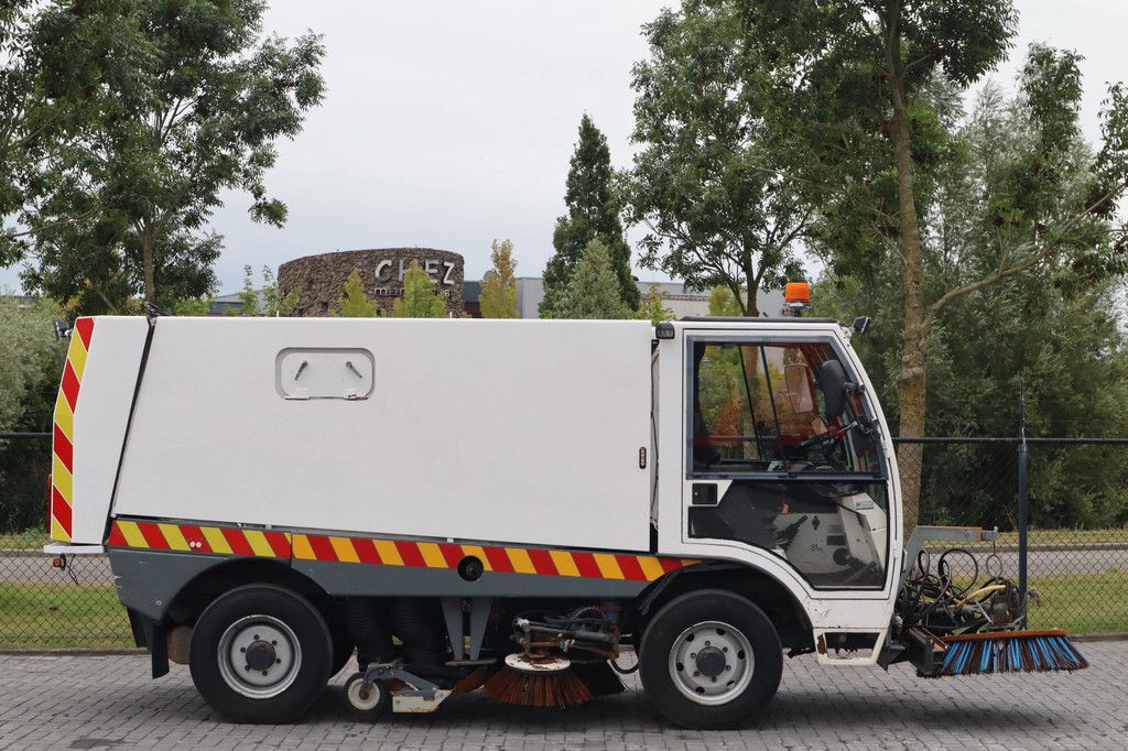 AEBI MFH 5000 | FRONT BRUSH | 1.000 L TANK | SWEEPER