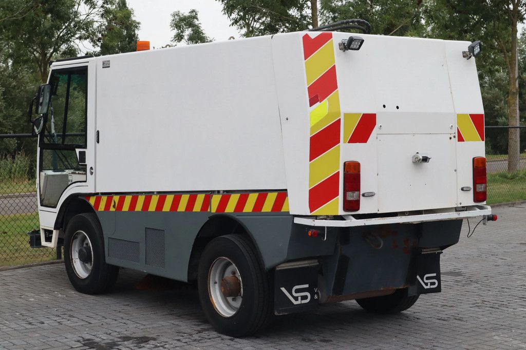 AEBI MFH 5000 | FRONT BRUSH | 1.000 L TANK | SWEEPER