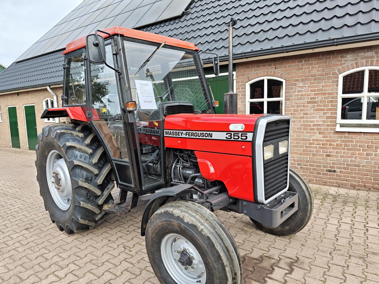 Prachtige Massey Ferguson 355