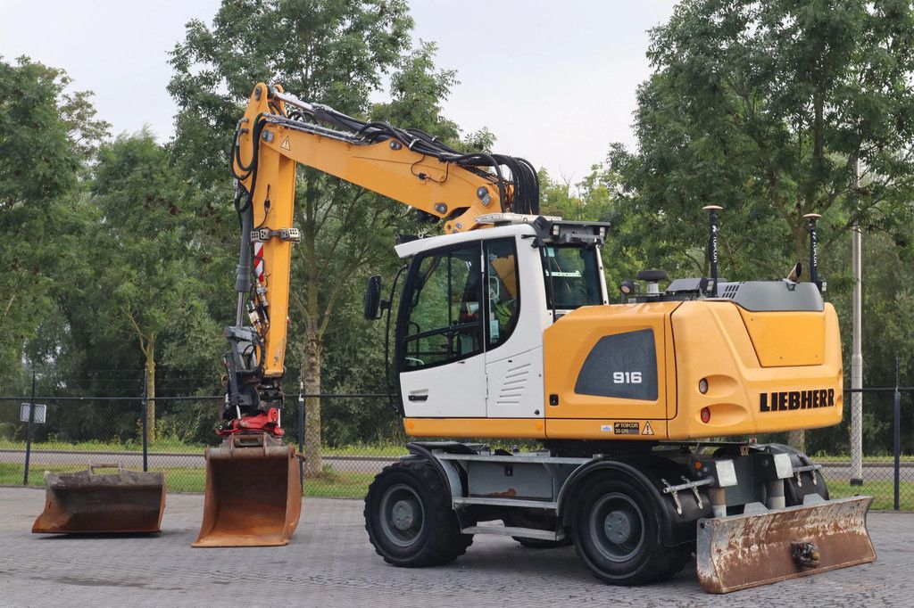 Liebherr A916 | ROTOTILT R5 + GRIP | 3D GPS | BSS | FULL OPTIONS