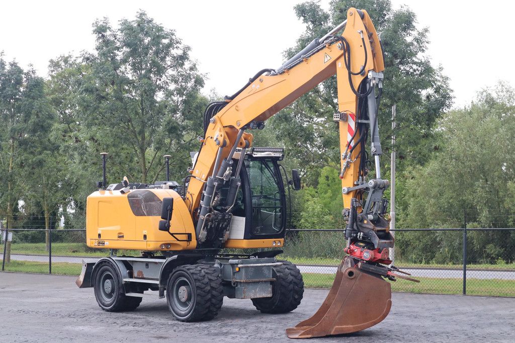 Liebherr A916 | ROTOTILT R5 + GRIP | 3D GPS | BSS | FULL OPTIONS