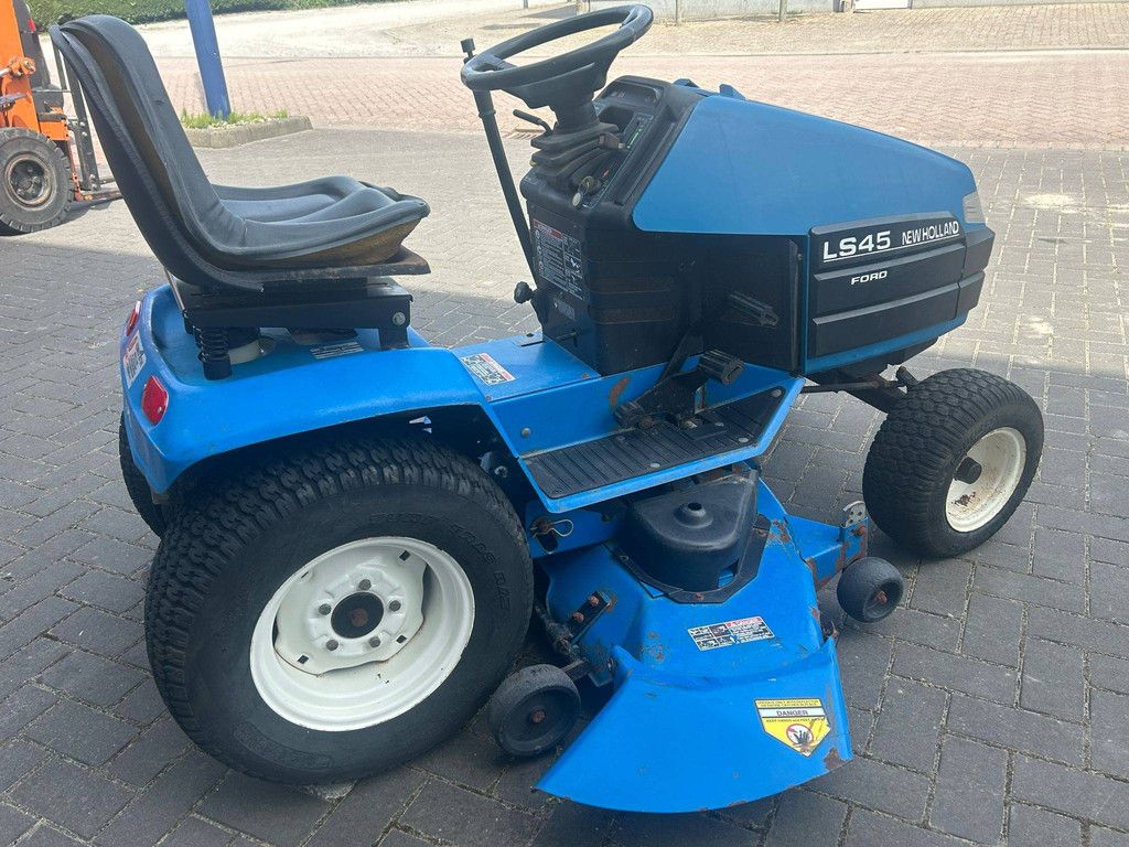 New Holland LS45 Hydro Petrol Mini Tractor with Mowing Deck