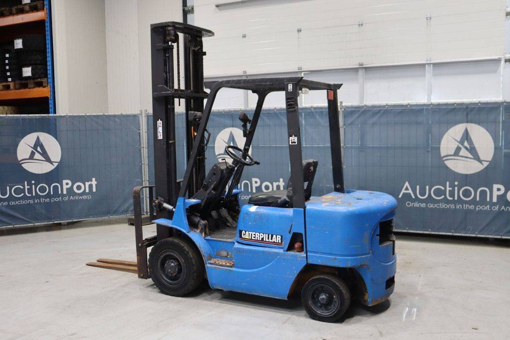 Caterpillar DP25K Diesel Forklift 2500kg 4.5m 2000