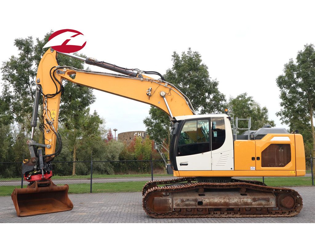 Liebherr R924 WLC | ROTOTILT R8 | BUCKET |