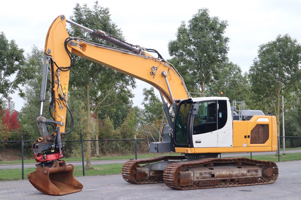 Liebherr R924 WLC | ROTOTILT R8 | BUCKET |