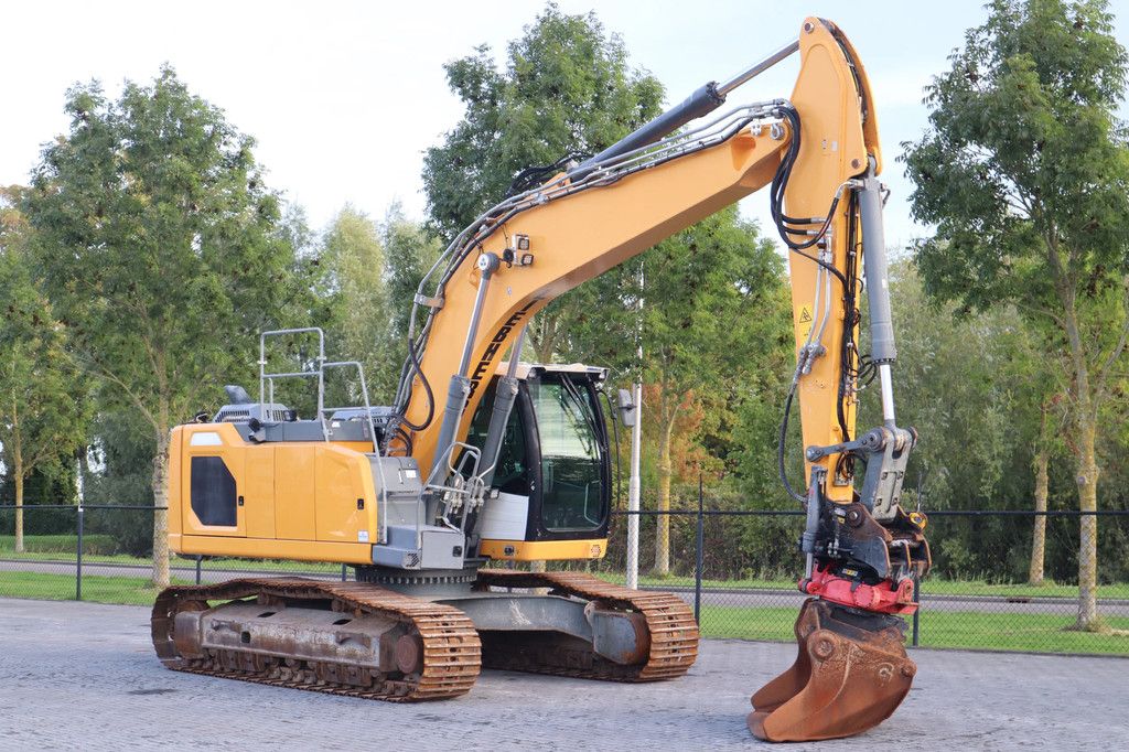 Liebherr R924 WLC | ROTOTILT R8 | BUCKET |