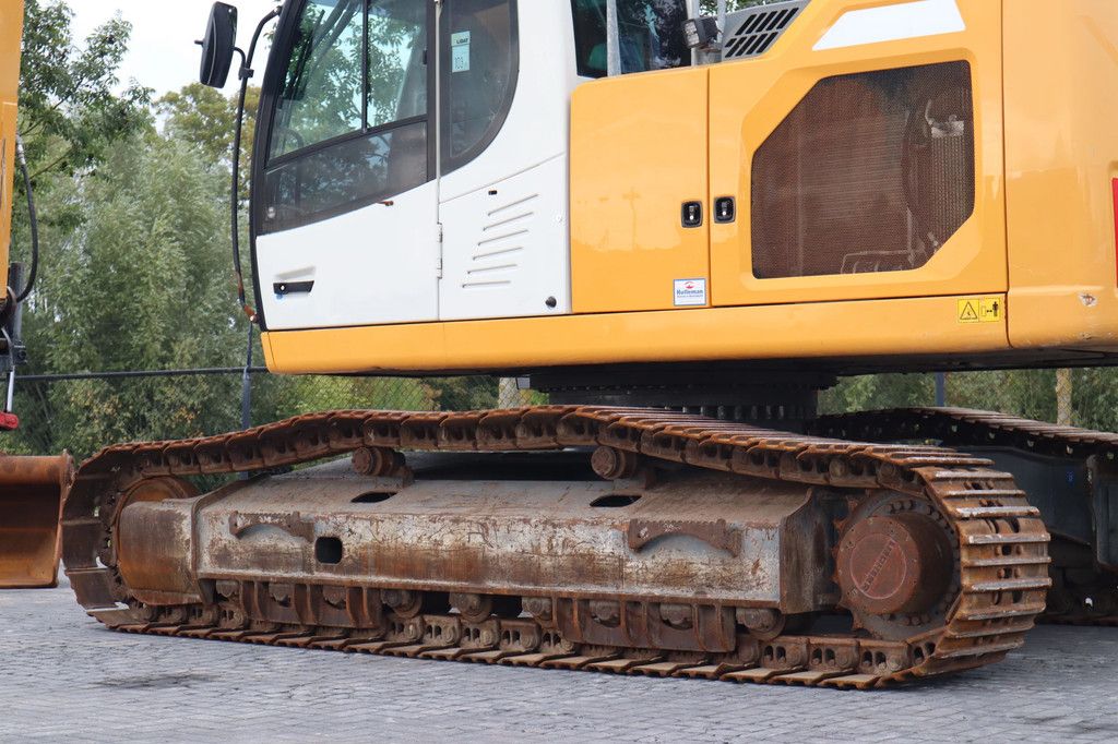Liebherr R924 WLC | ROTOTILT R8 | BUCKET |