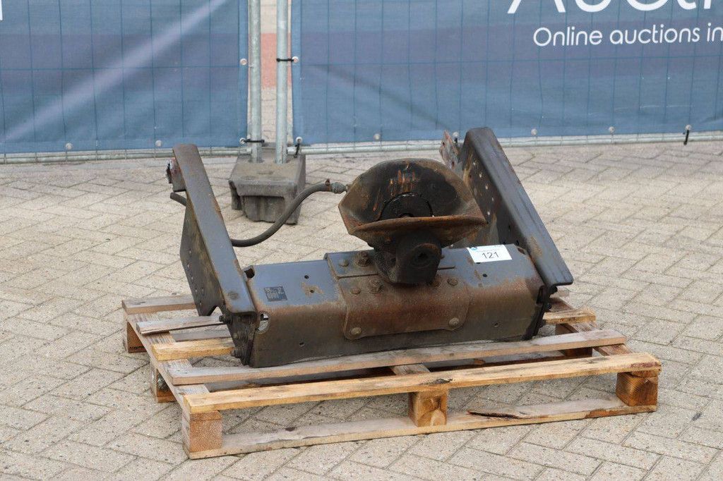 Truck Towbar VBG DB75V-2
