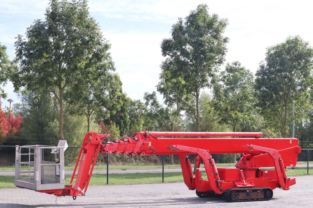 Teupen LEO 36 T | 36 METER | REMOTE CONTROL
