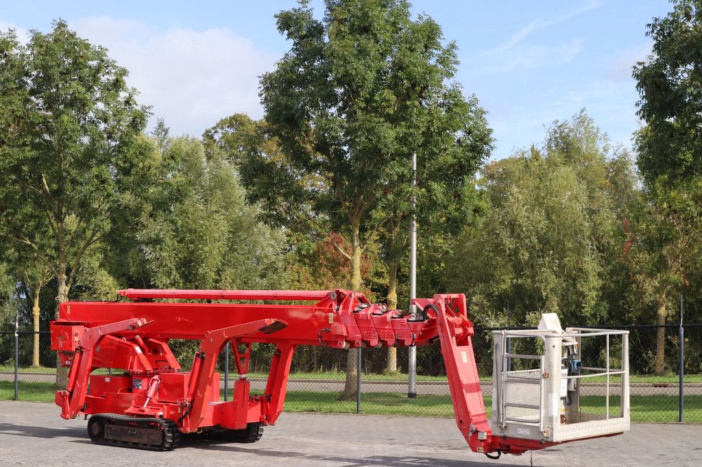 Teupen LEO 36 T | 36 METER | REMOTE CONTROL