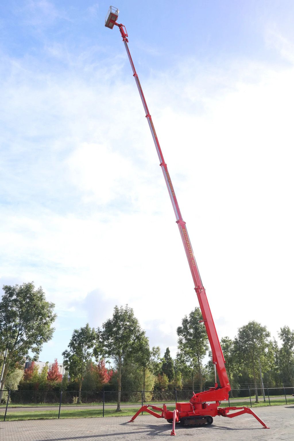 Teupen LEO 36 T | 36 METER | REMOTE CONTROL