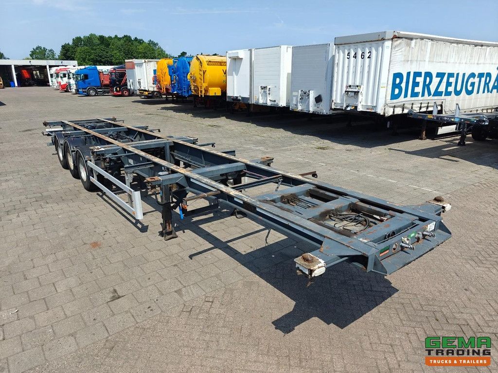 Netam-Fruehauf OCCR 39 327 A 40FT Container Chassis - Drum Brakes - Lift Axle - 5750KG - 3SMB Axles