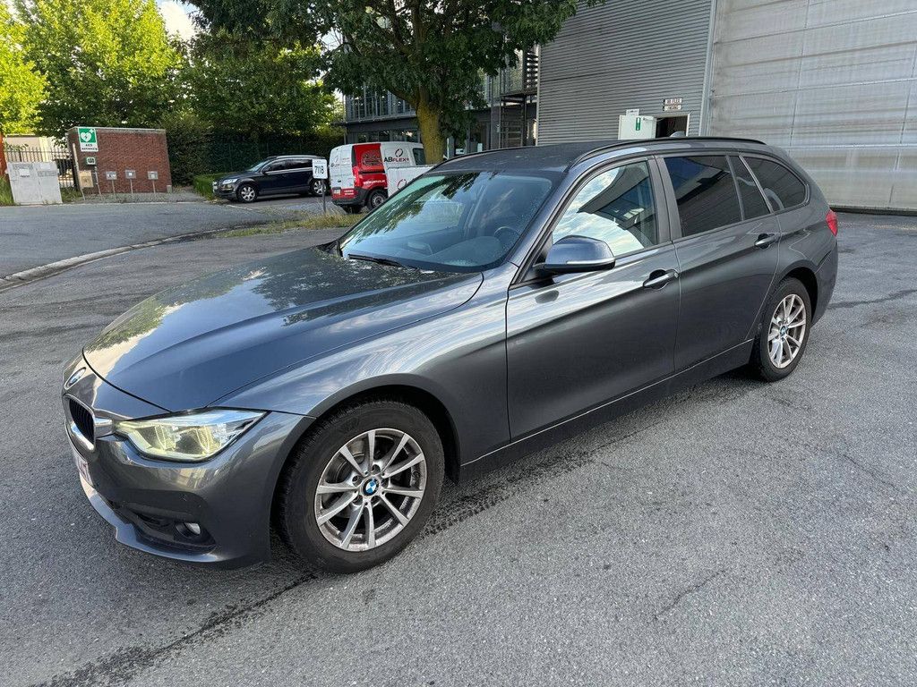 BMW 318D Touring 136hp 2018