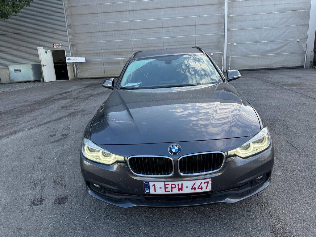 BMW 318D Touring 136hp 2018