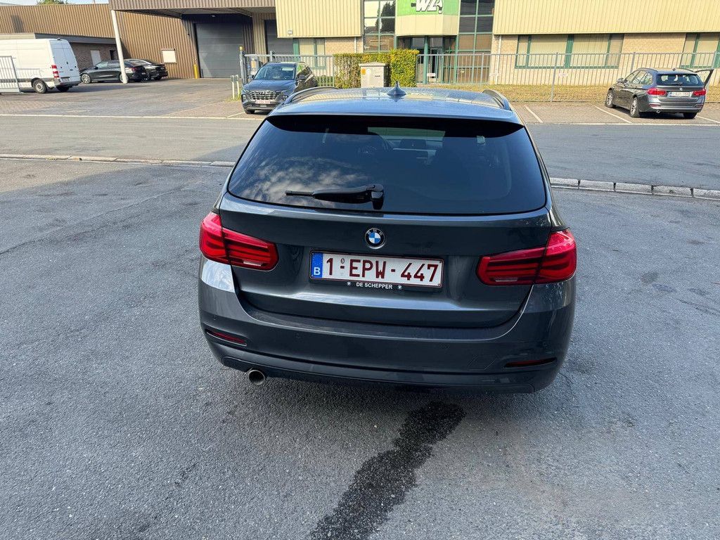 BMW 318D Touring 136hp 2018