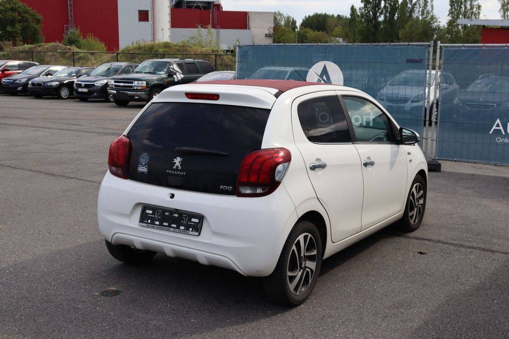 Passenger car Peugeot 108 Petrol 82hp 2014 (Margin)