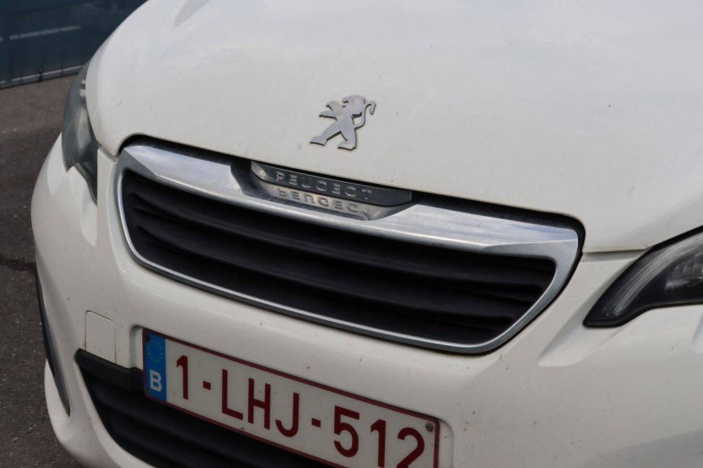 Passenger car Peugeot 108 Petrol 82hp 2014 (Margin)
