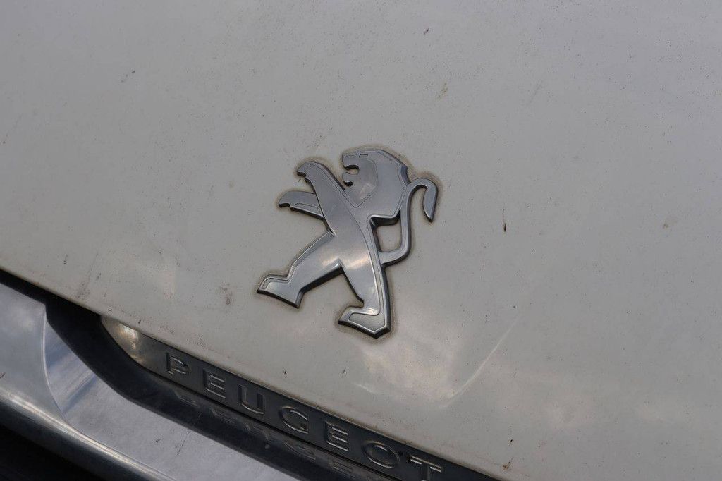 Passenger car Peugeot 108 Petrol 82hp 2014 (Margin)