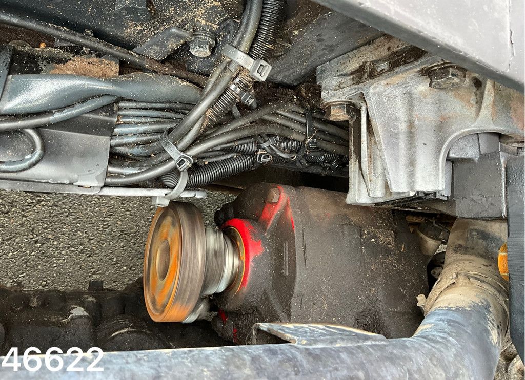 Scania P 310 Chassis cabine Retarder with PTO Just 205.148 km!