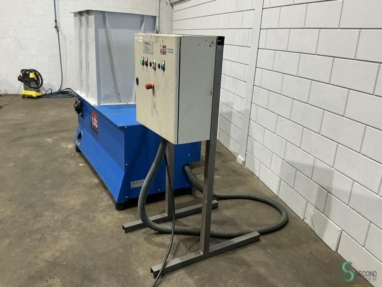 Shredders CSB Woody 630 2010