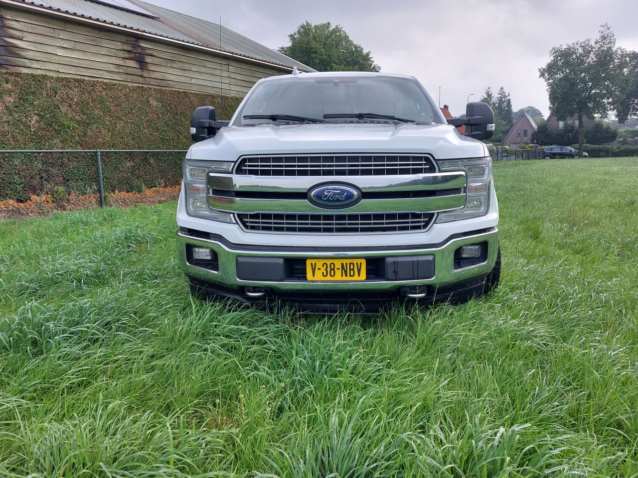 Ford F150 lariat 4x4 super Crew cab 2018