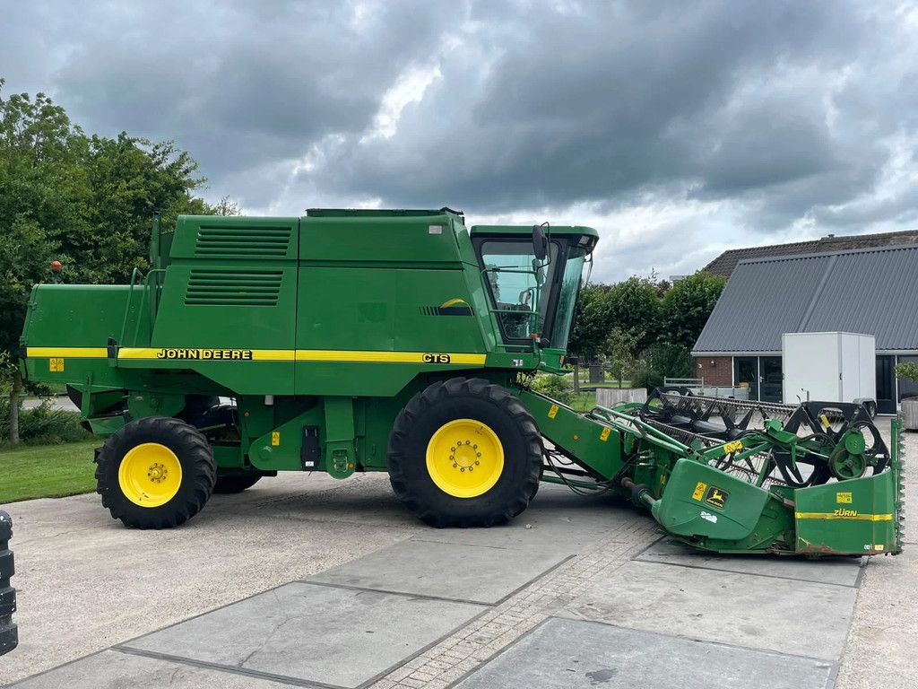 John Deere CTS Combine CTS Combine Hakselaar Airco 6.50 meter