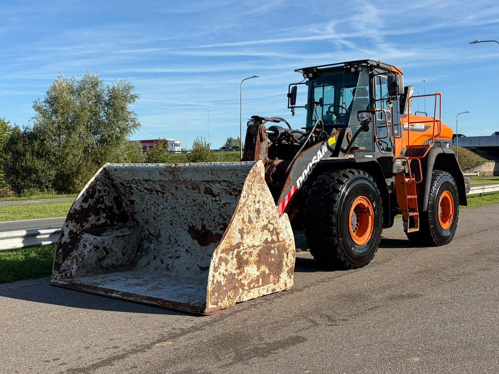 Doosan DL380-7