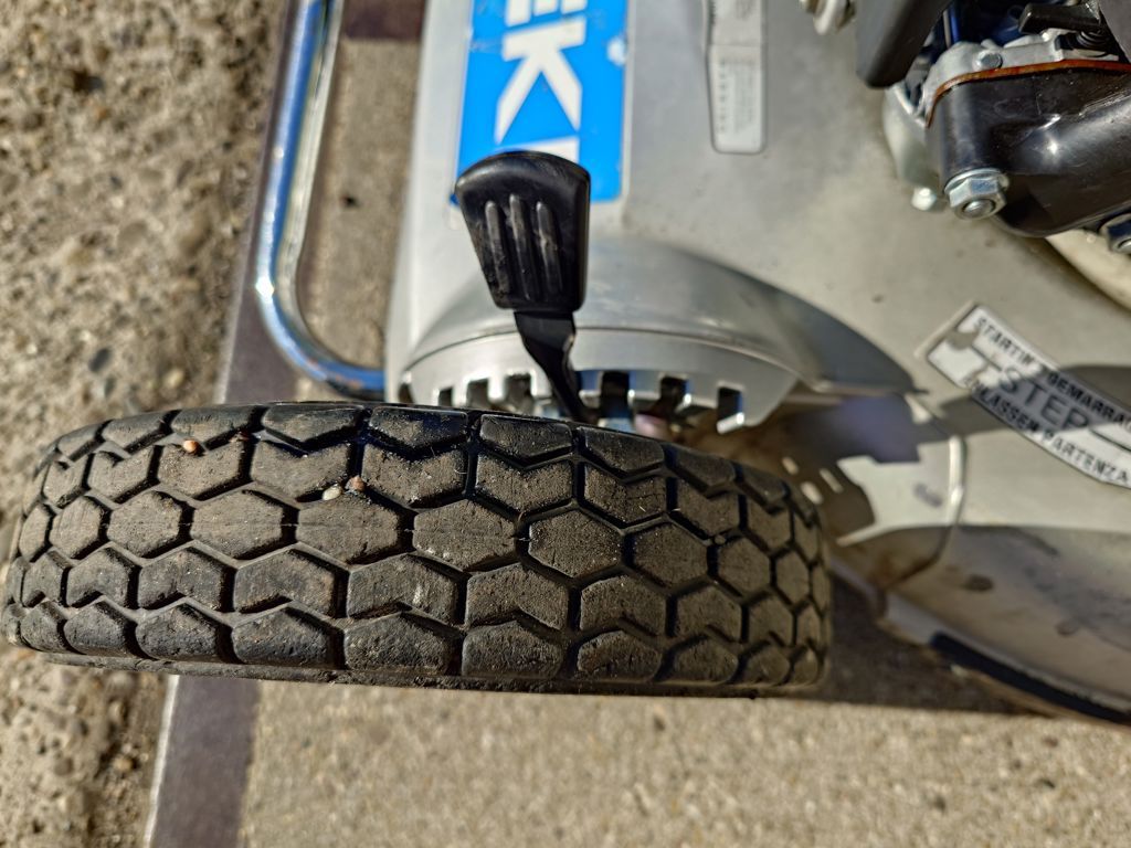Iseki Honda GXV