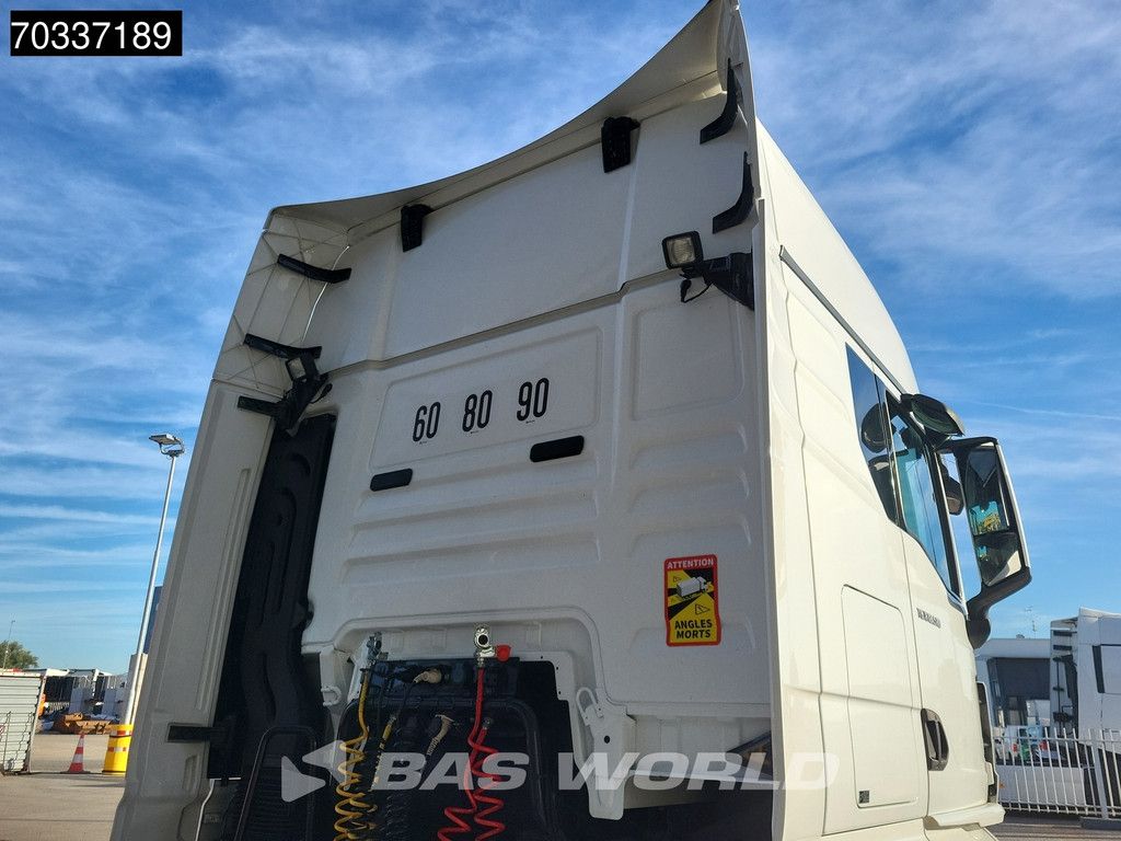 MAN TGX 18.510 4X2 GX Retarder Full-Air 2x Tanks Standklima ACC Navi