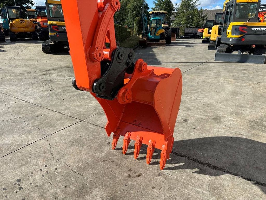 Midi excavator Kubota KX161-3SZ 2012