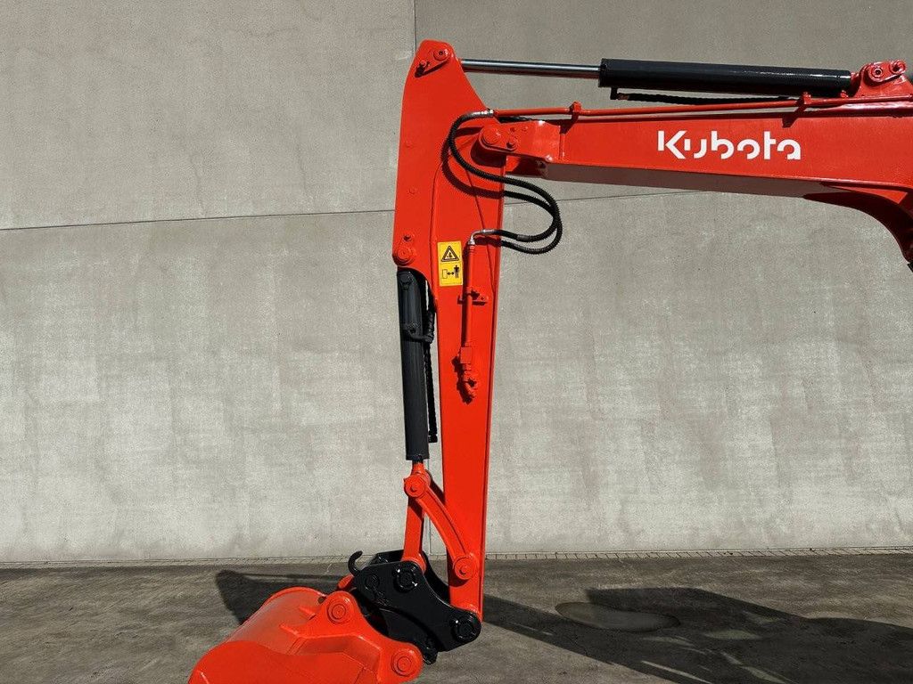 Midi excavator Kubota KX161-3SZ 2012