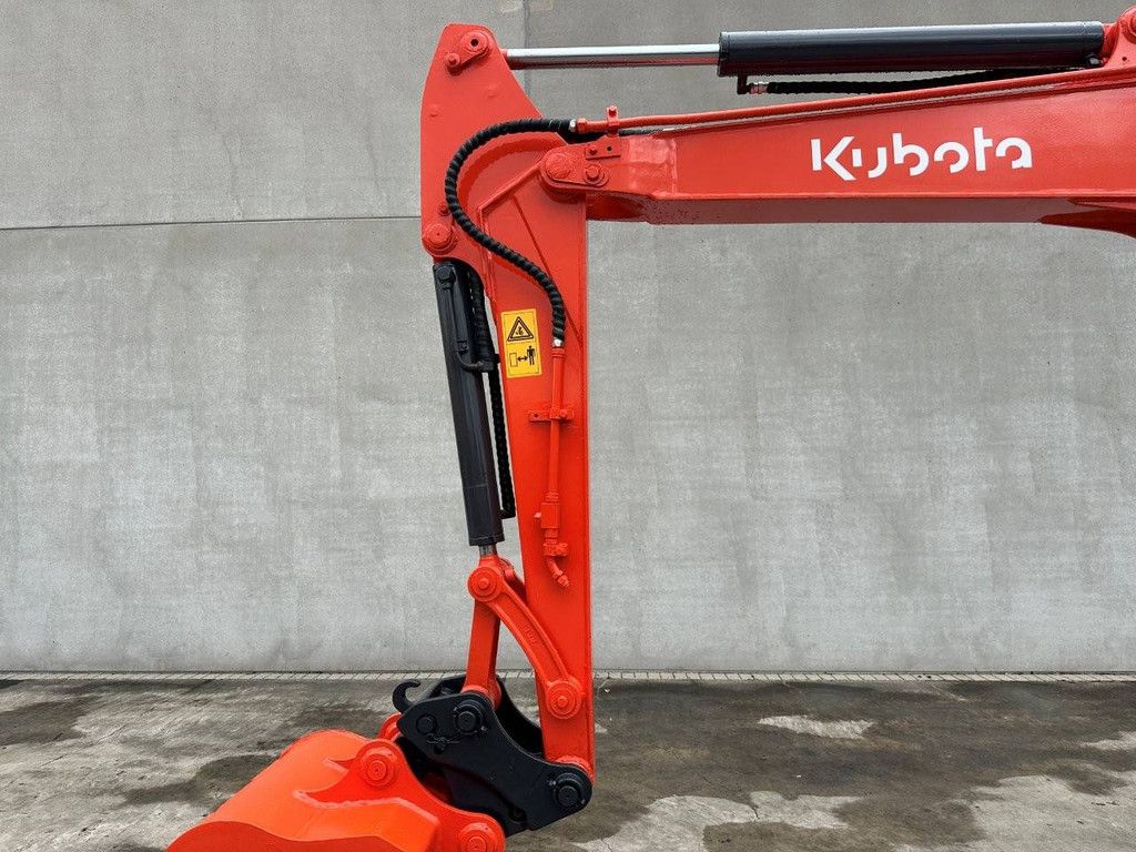 Midi excavator Kubota KX155-3SZ Diesel 2012