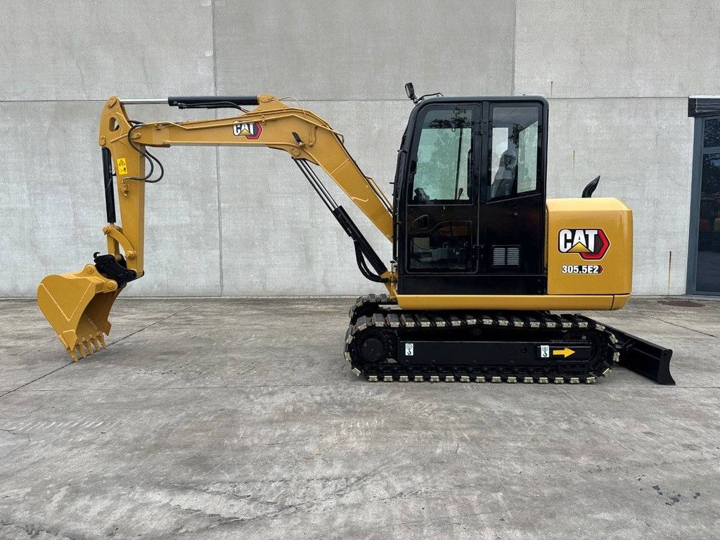 Midigraafmachine Caterpillar 305.5E2 Diesel 2017