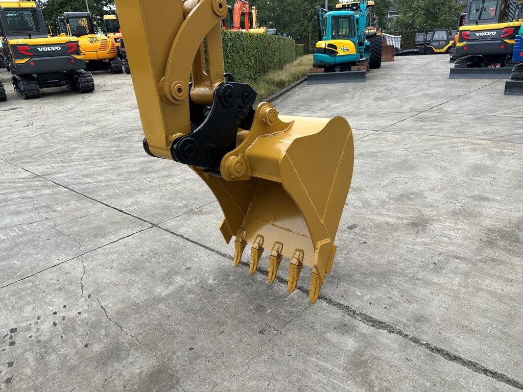 Midigraafmachine Caterpillar 305.5E2 Diesel 2017
