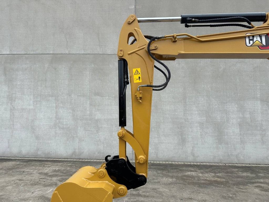 Midigraafmachine Caterpillar 305.5E2 Diesel 2017