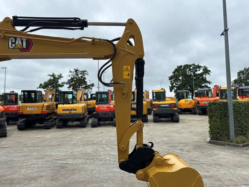 Midigraafmachine Caterpillar 305.5E2 Diesel 2017