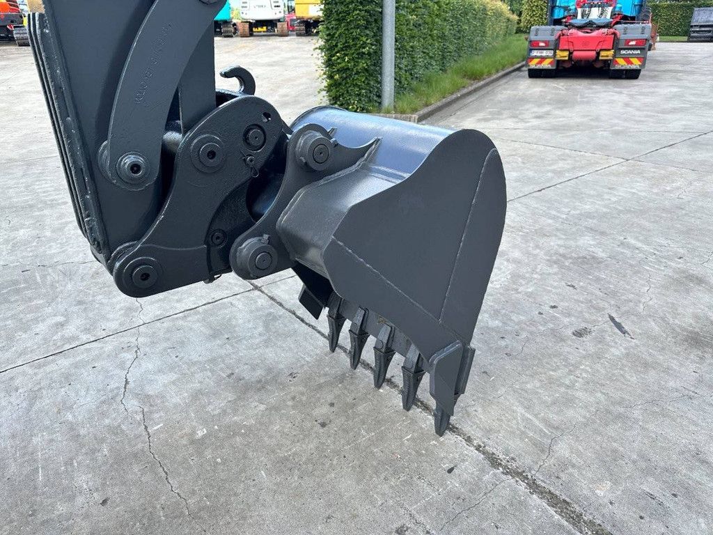 Midi excavator Volvo EC60C Diesel 2013