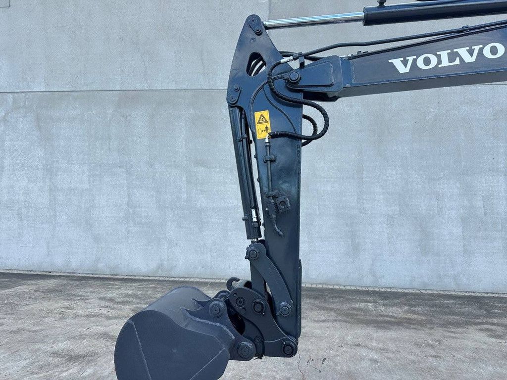 Midi excavator Volvo EC60C Diesel 2013