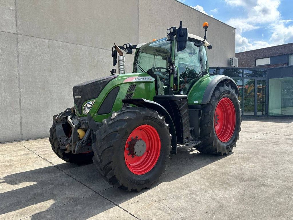 Landwirtschaftlicher Traktor Fendt 718 Vario Diesel 2019