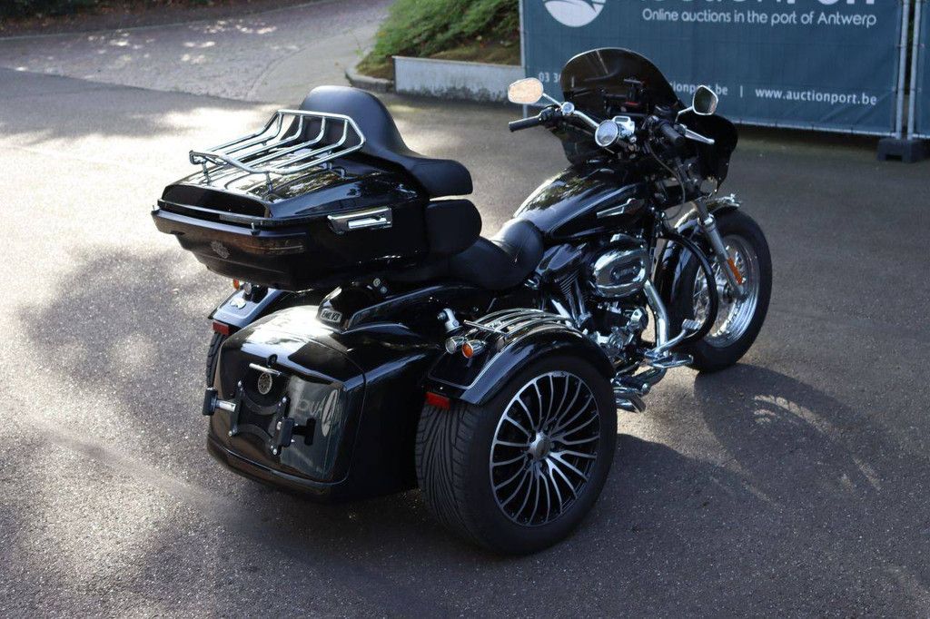 Motorcycle Harley-Davidson TSPORTSTER 1200 TRIKE EML Petrol 2012 (Margin)