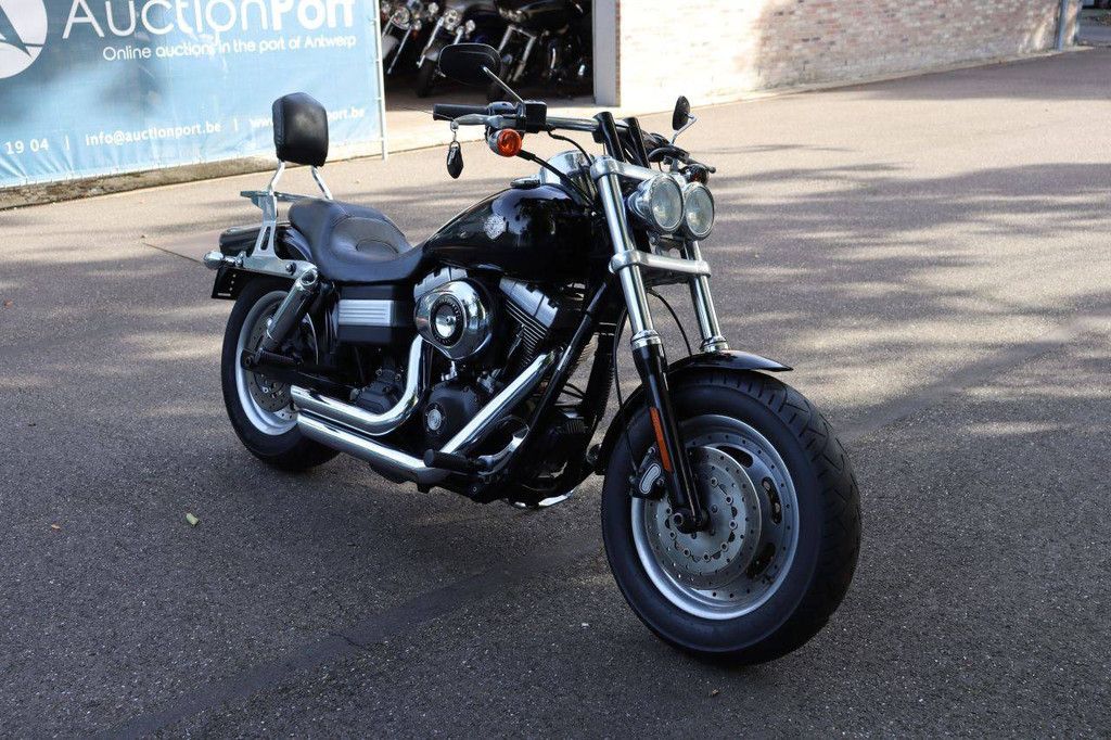 Motorcycle Harley-Davidson DYNA FAT BOB Petrol 2008