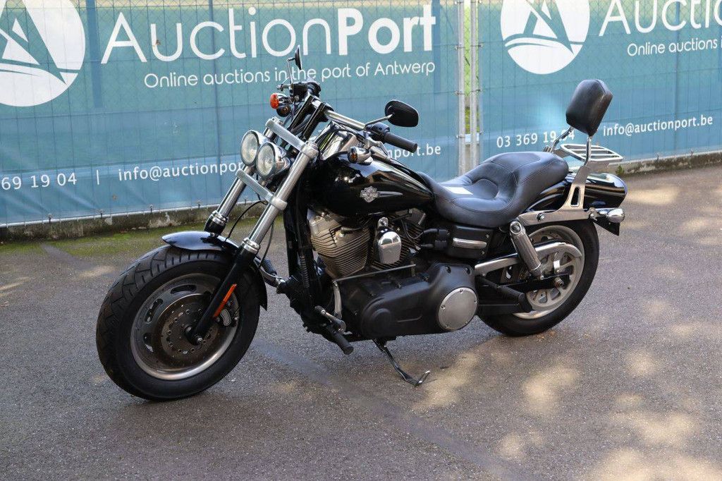 Motorcycle Harley-Davidson DYNA FAT BOB Petrol 2008