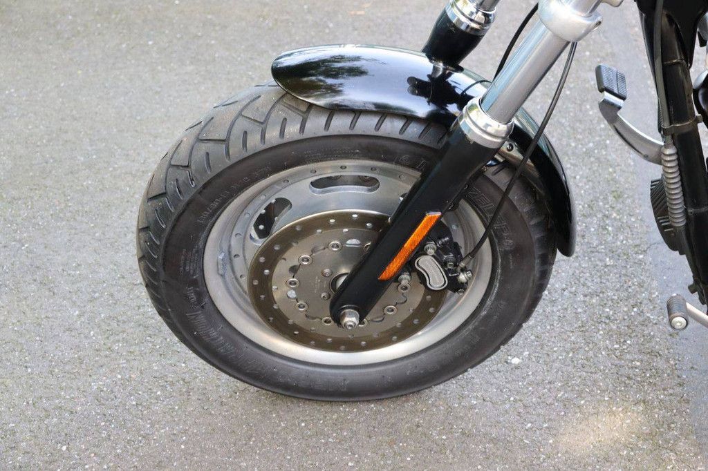 Motorcycle Harley-Davidson DYNA FAT BOB Petrol 2008