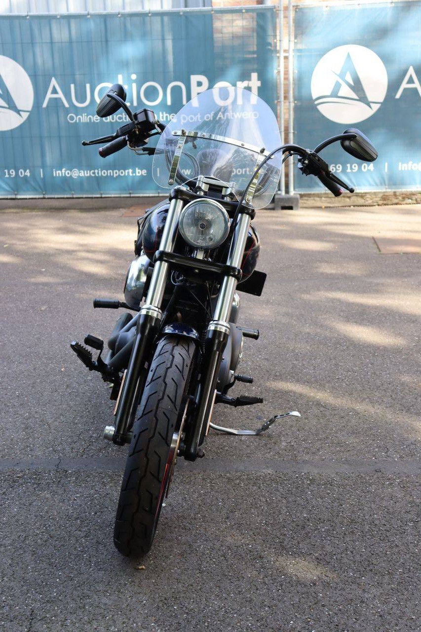 Motor Harley-Davidson DYNA STREET BOB Benzine 2013