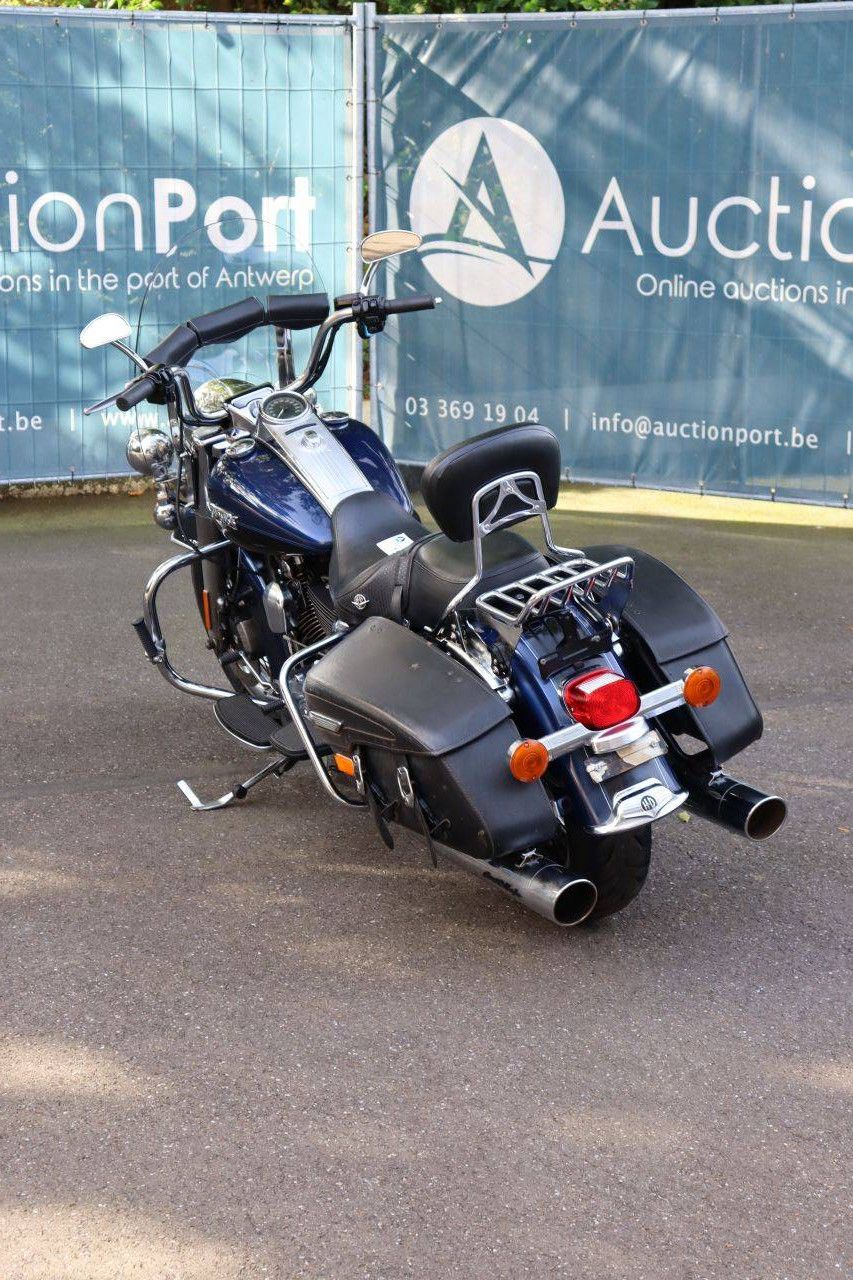 Motorcycle Harley-Davidson ROAD KING CUSTOM Petrol 2013