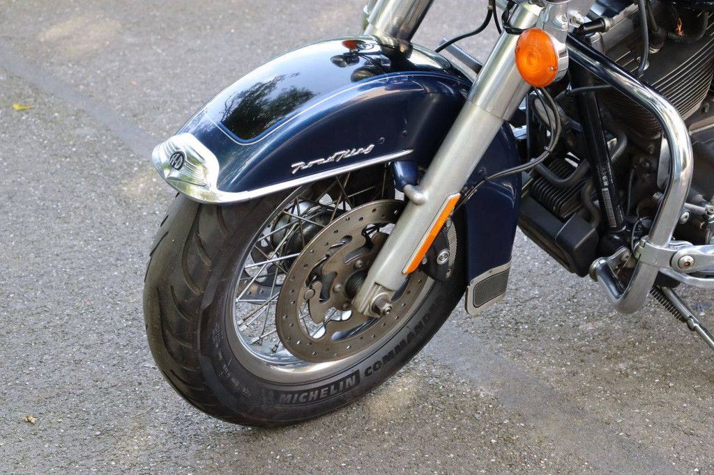 Motorcycle Harley-Davidson ROAD KING CUSTOM Petrol 2013