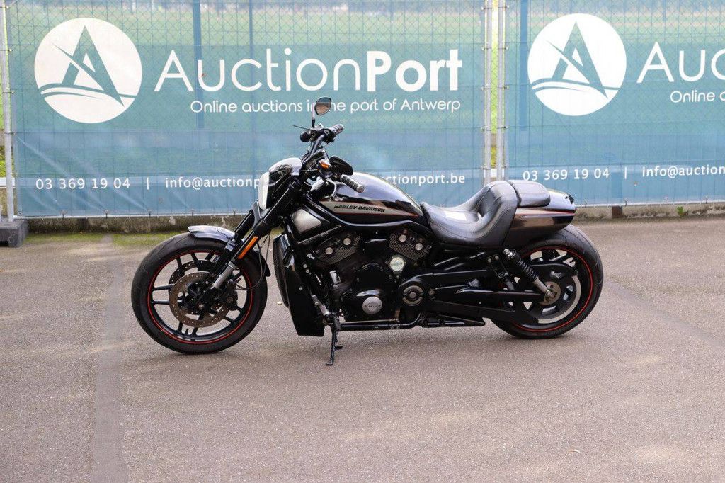 Motor Harley-Davidson NIGHT ROD SPECIAL Benzine 2014
