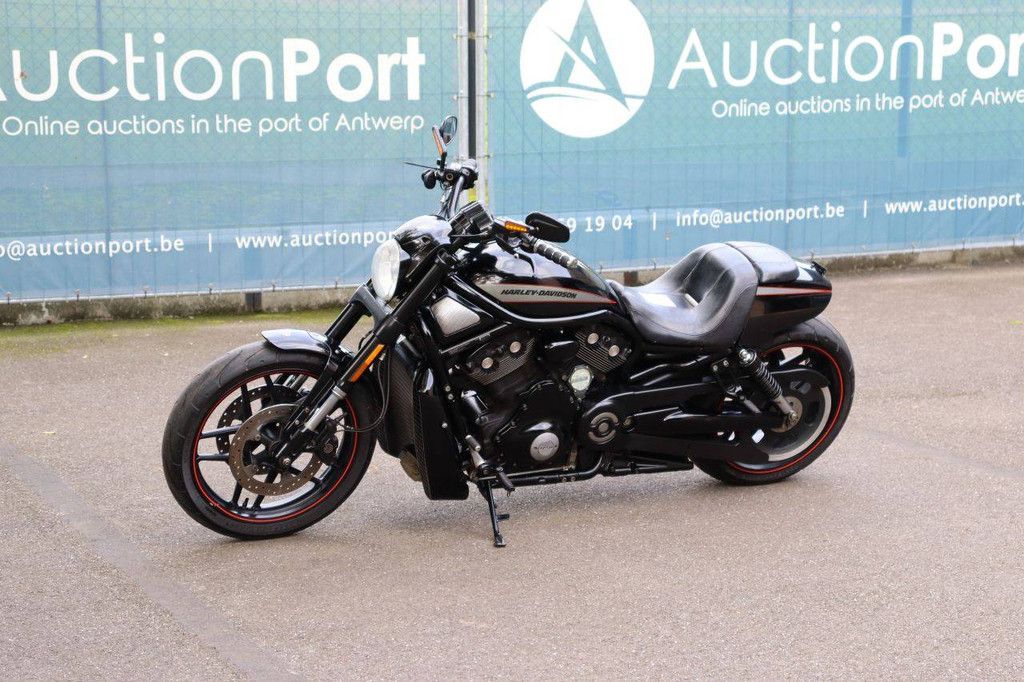 Motor Harley-Davidson NIGHT ROD SPECIAL Benzine 2014