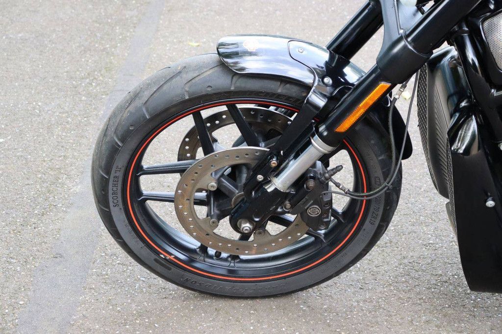 Motor Harley-Davidson NIGHT ROD SPECIAL Benzine 2014